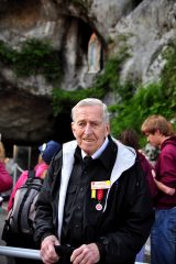 2011 Lourdes Pilgrimage - Grotto Mass (97/103)